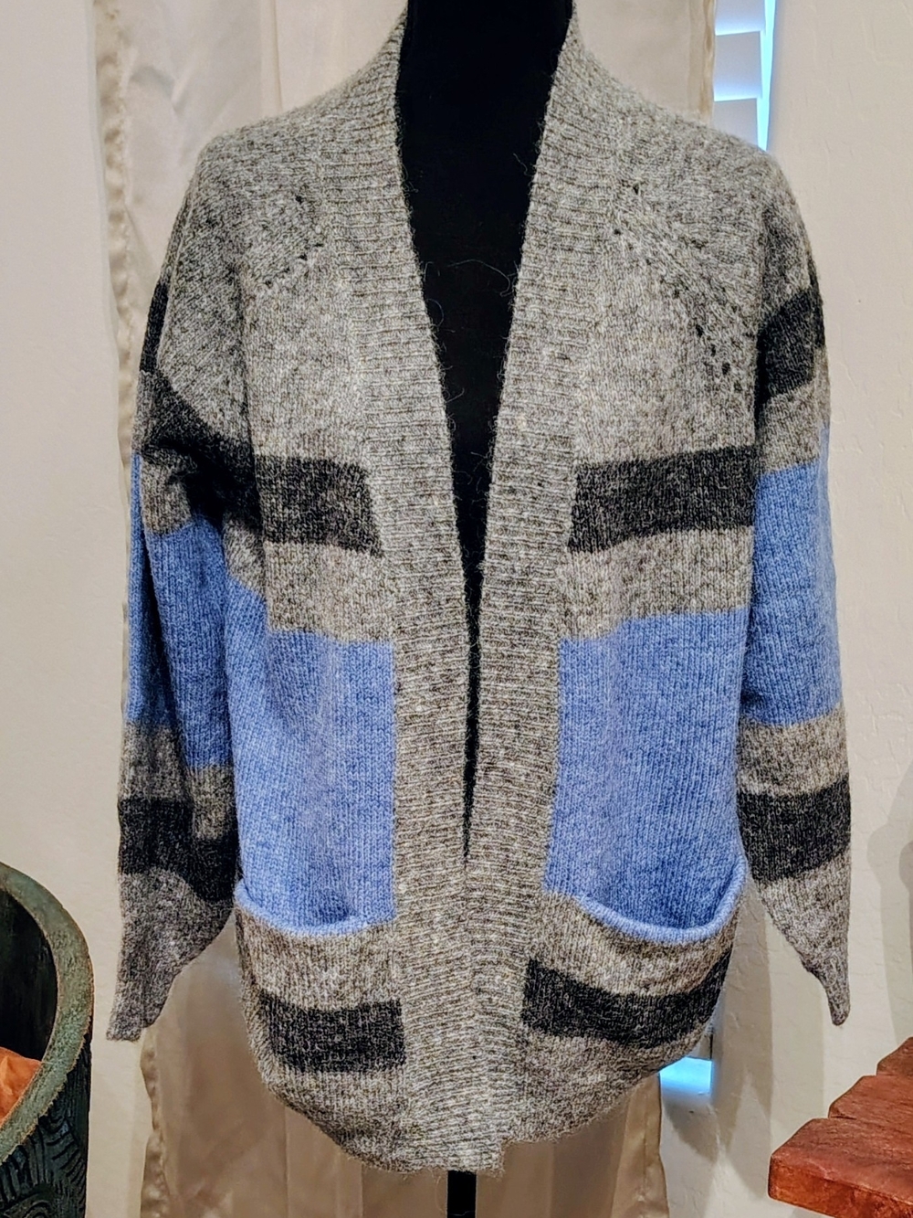 Cozy Oversized Gray & Blue Striped Open Cardigan. New.